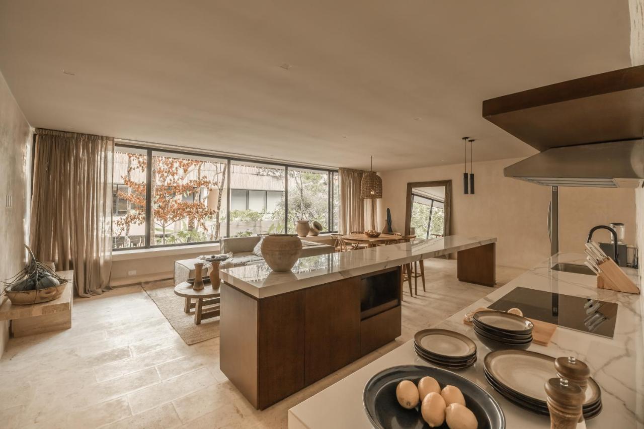 툴룸 Exclusive Penthouse By Famous Interior Designer By Yeah 아파트 외부 사진